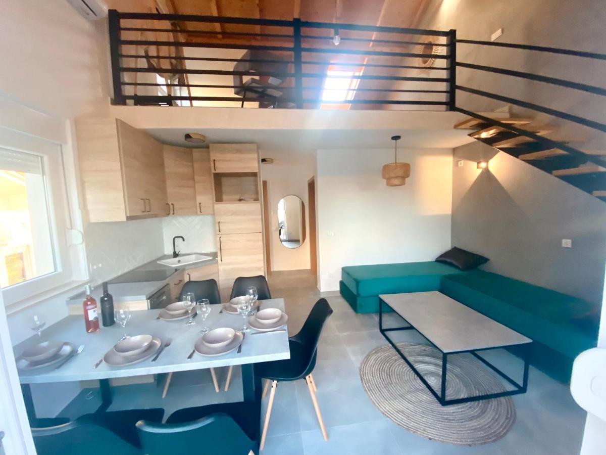 Apartment House Gaia Gajac ภายนอก รูปภาพ